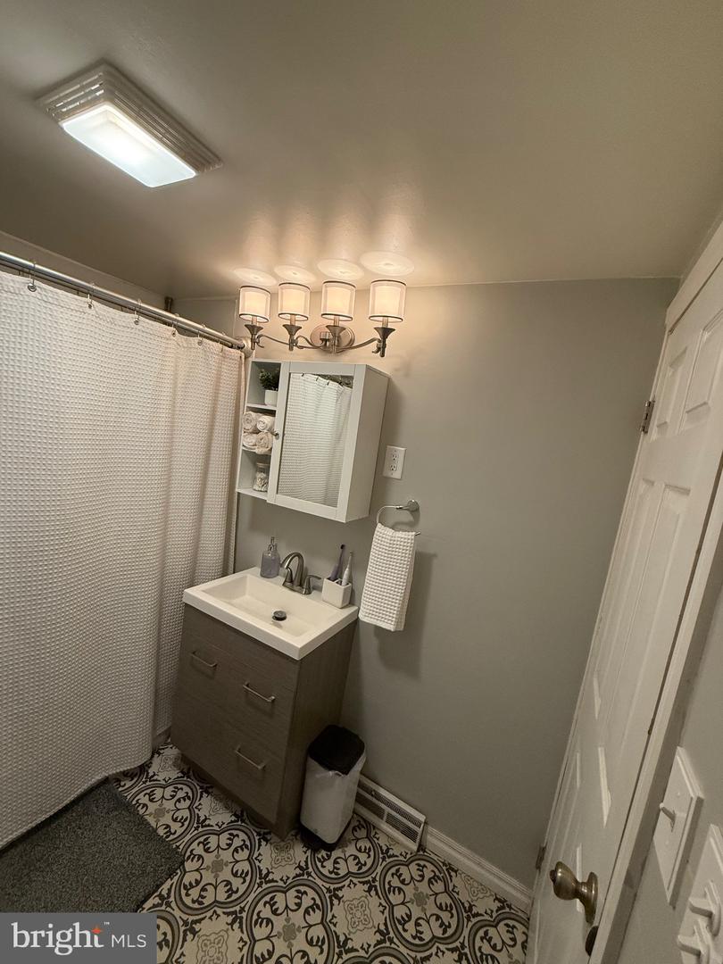 27905 Great Cove Road Property Photo 48
