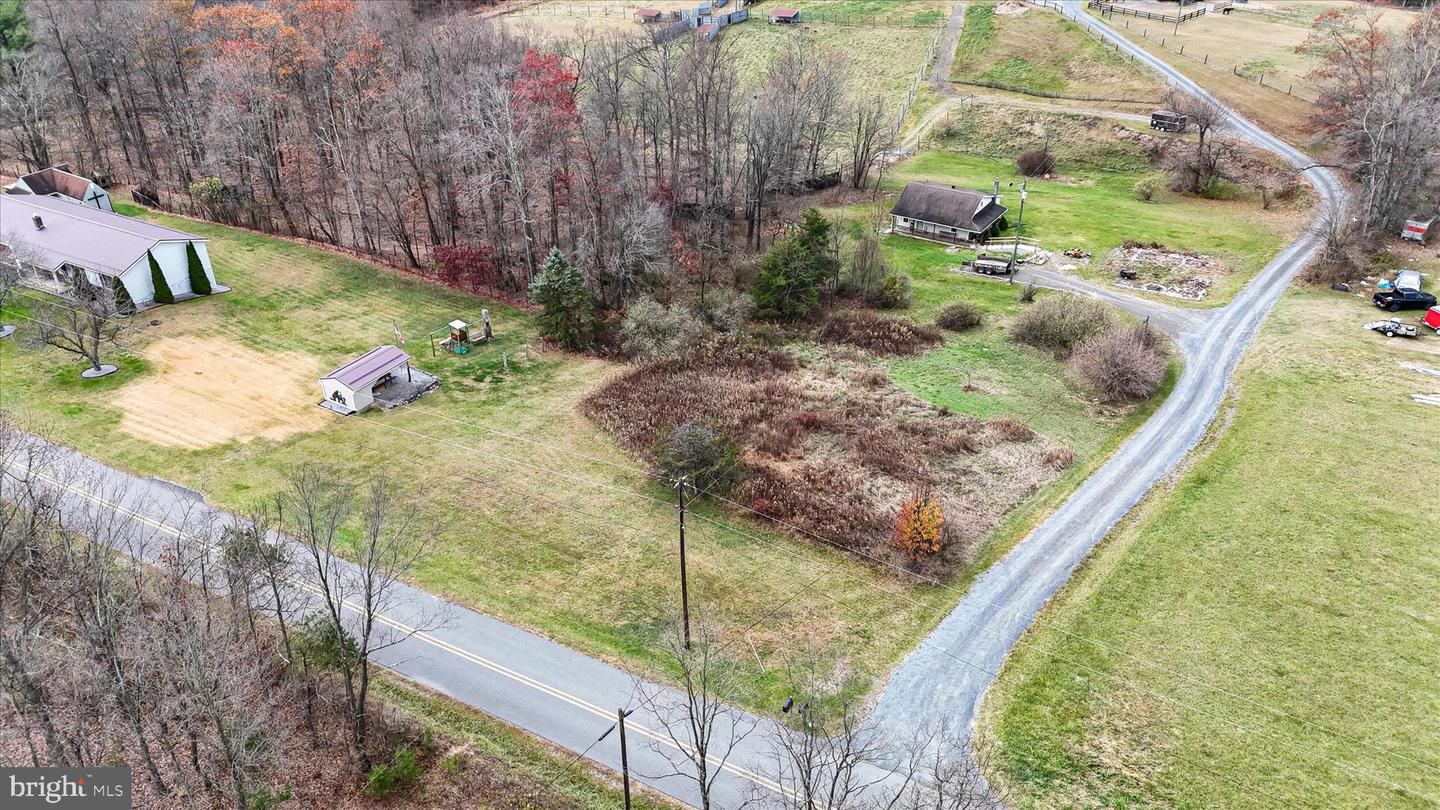 Oliver Property Photo 1