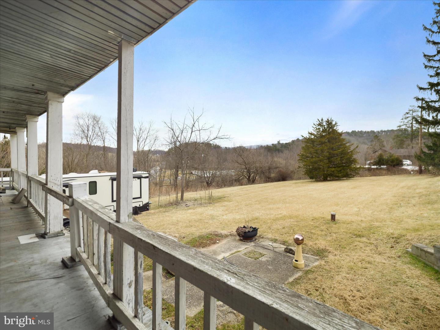 233 Grist Mill Rd Property Photo 9