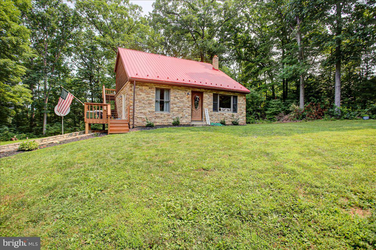 845 Oak Ridge Dr Property Photo 1