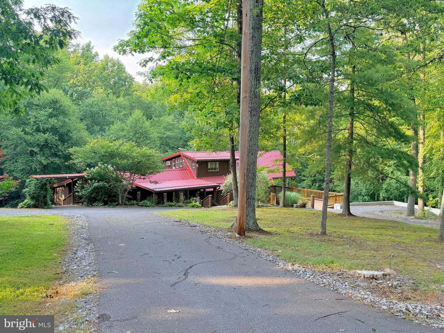 1249 Meadow Mountain Dr Property Photo 1