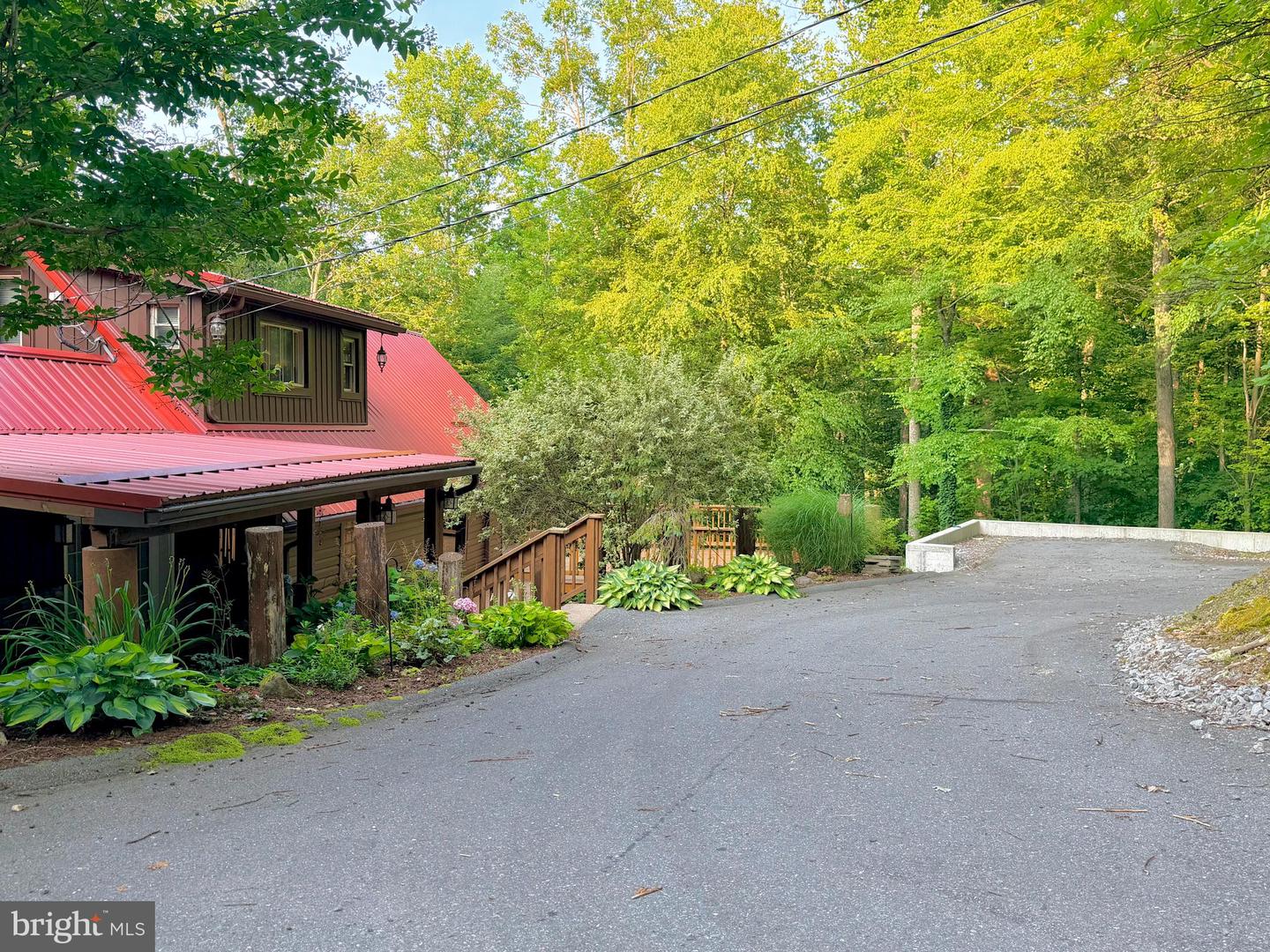 1249 Meadow Mountain Dr Property Photo 4