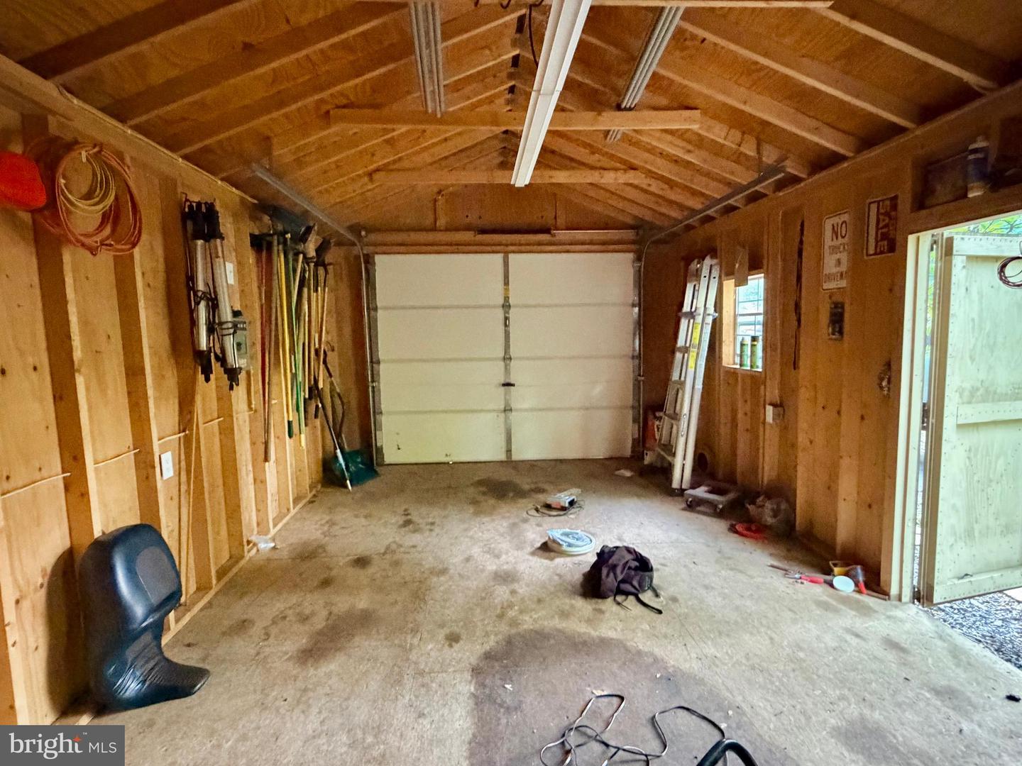 1249 Meadow Mountain Dr Property Photo 31