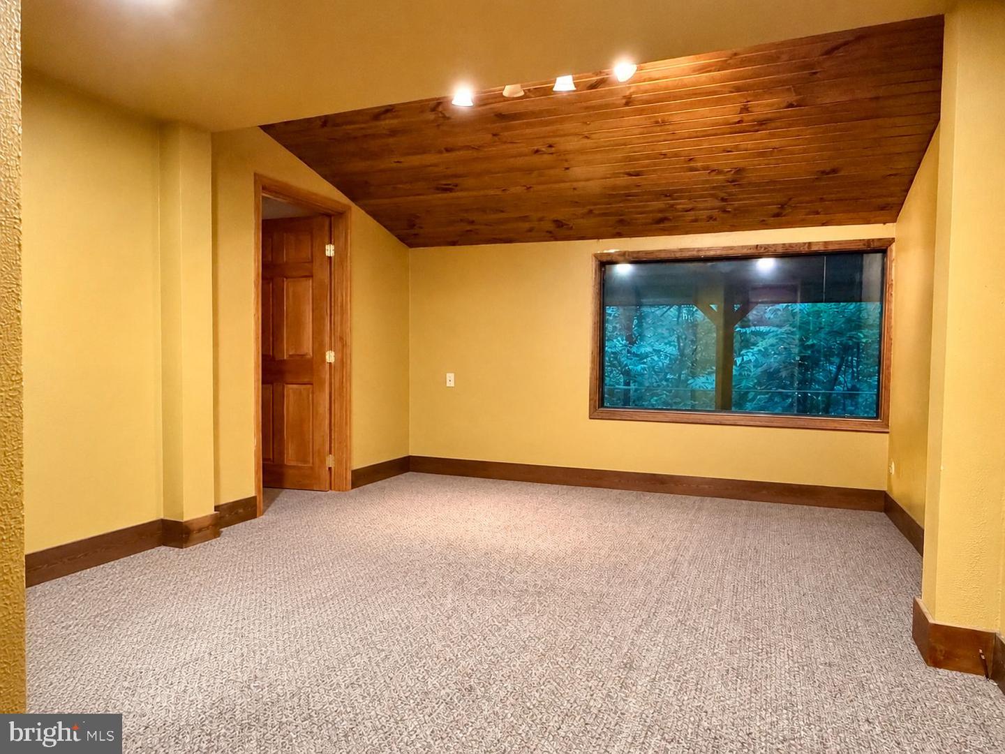 1249 Meadow Mountain Dr Property Photo 59