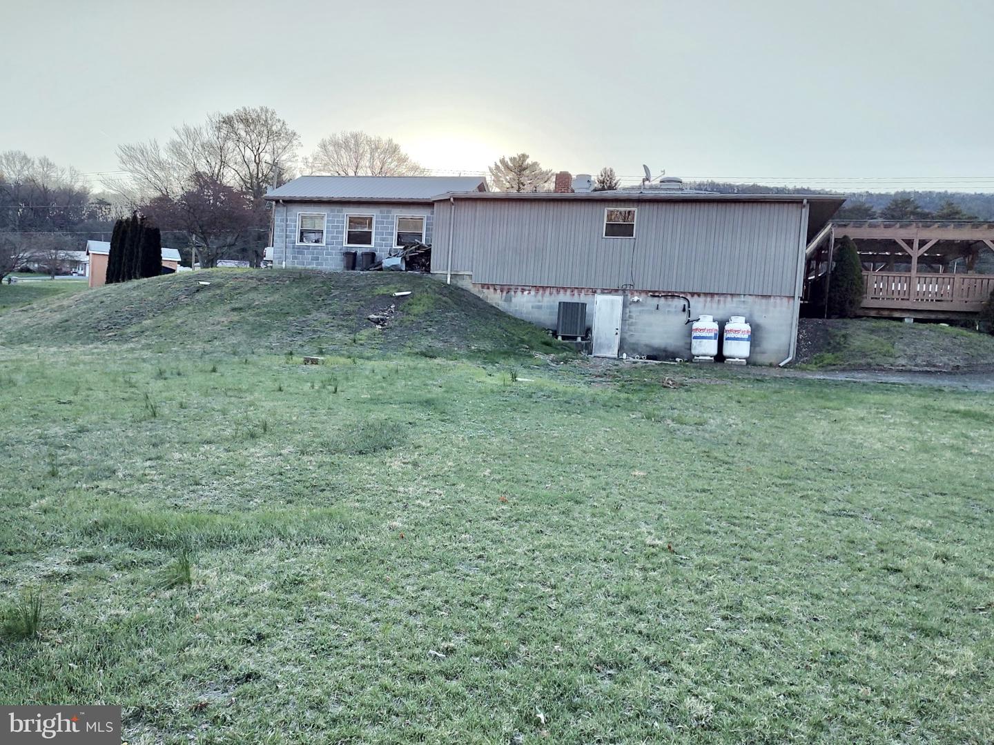 23179 Great Cove Rd Property Photo 26