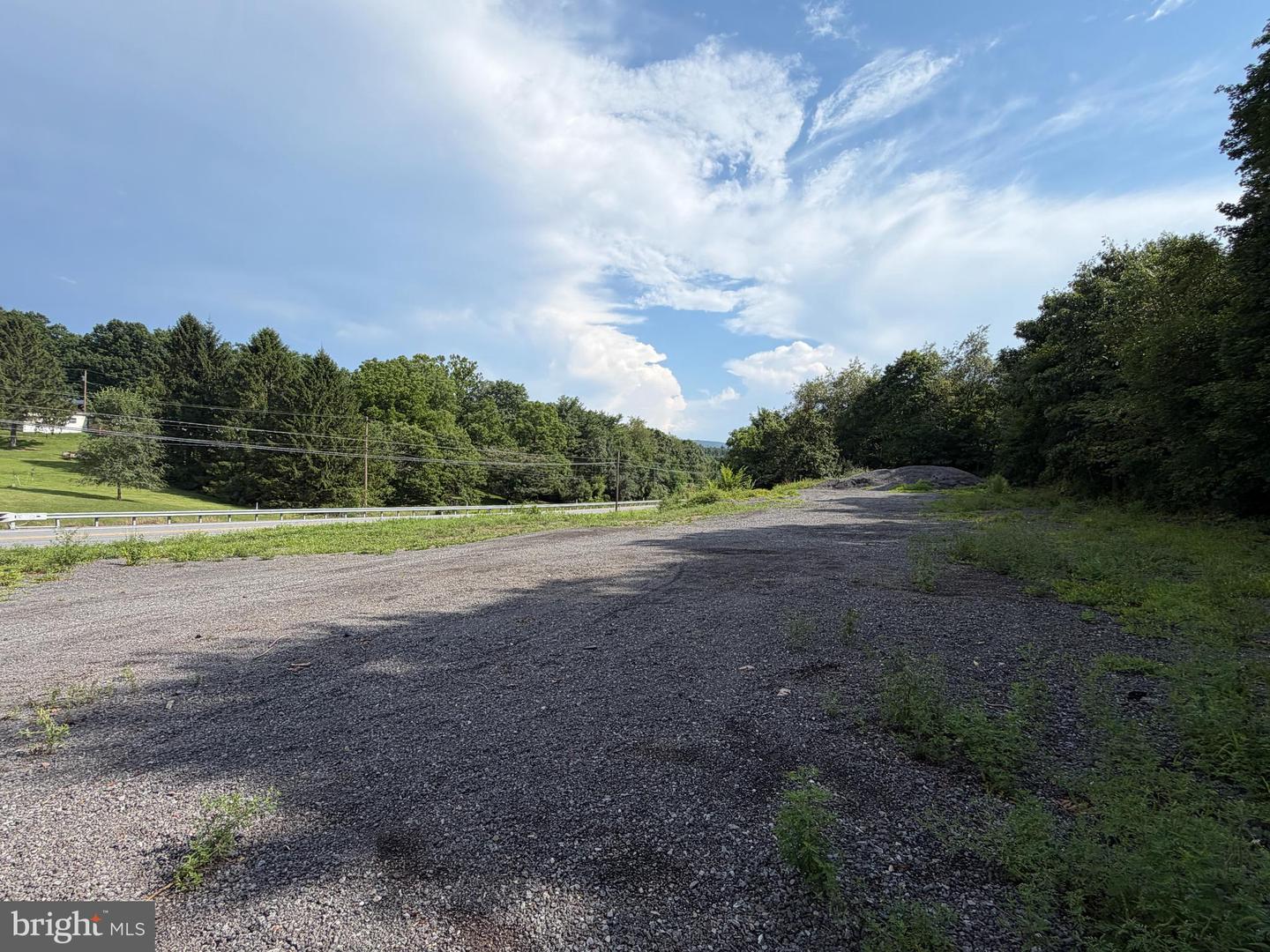 27679 Great Cove Road Property Photo 9