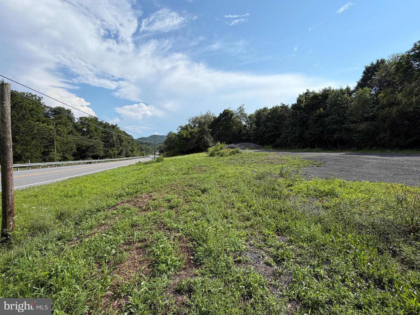 27679 Great Cove Road Property Photo 11