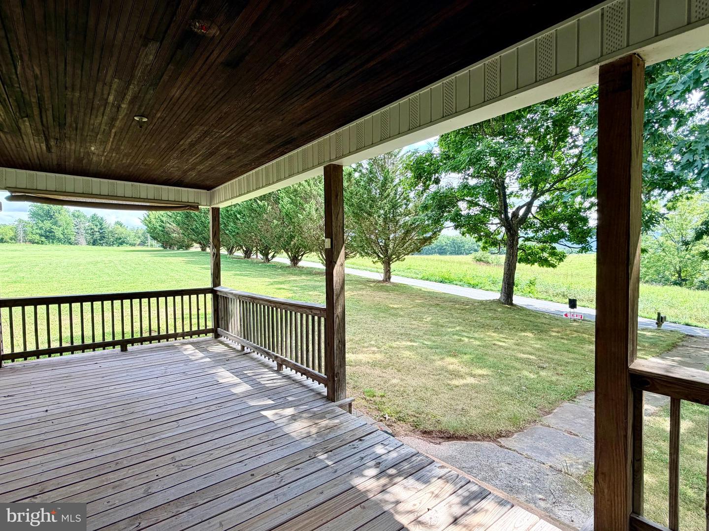 3985 Fairview Rd Property Photo 5
