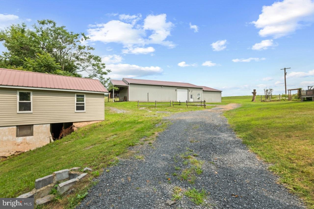 3985 Fairview Rd Property Photo 43