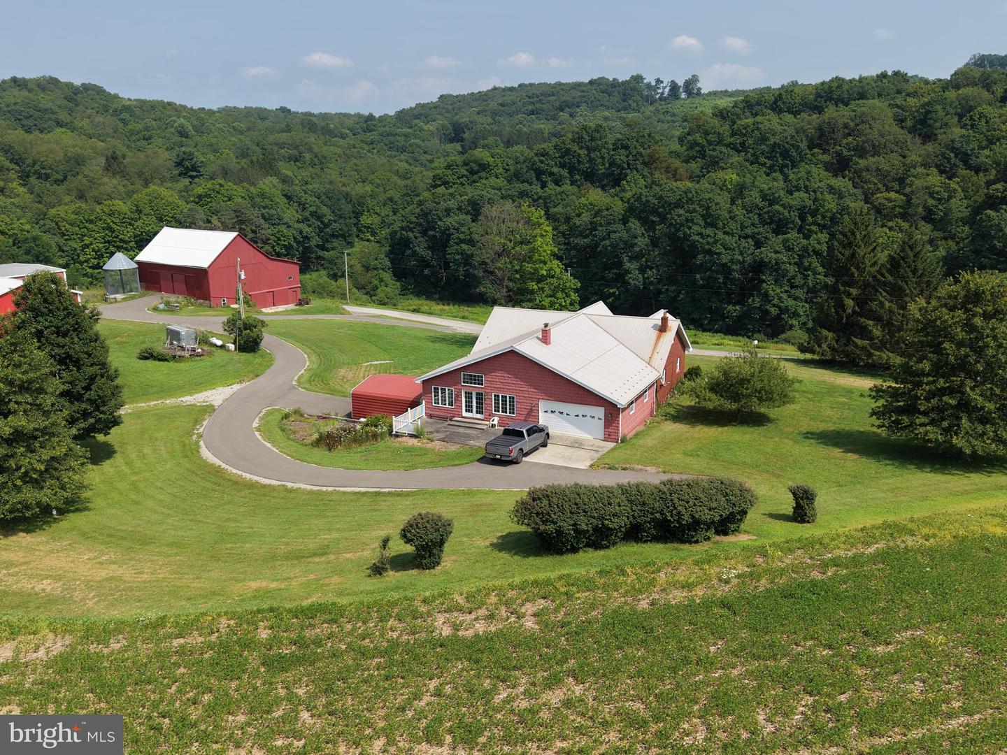 131.5+/- Acres At 361 Caney Valley Rd Property Photo 4