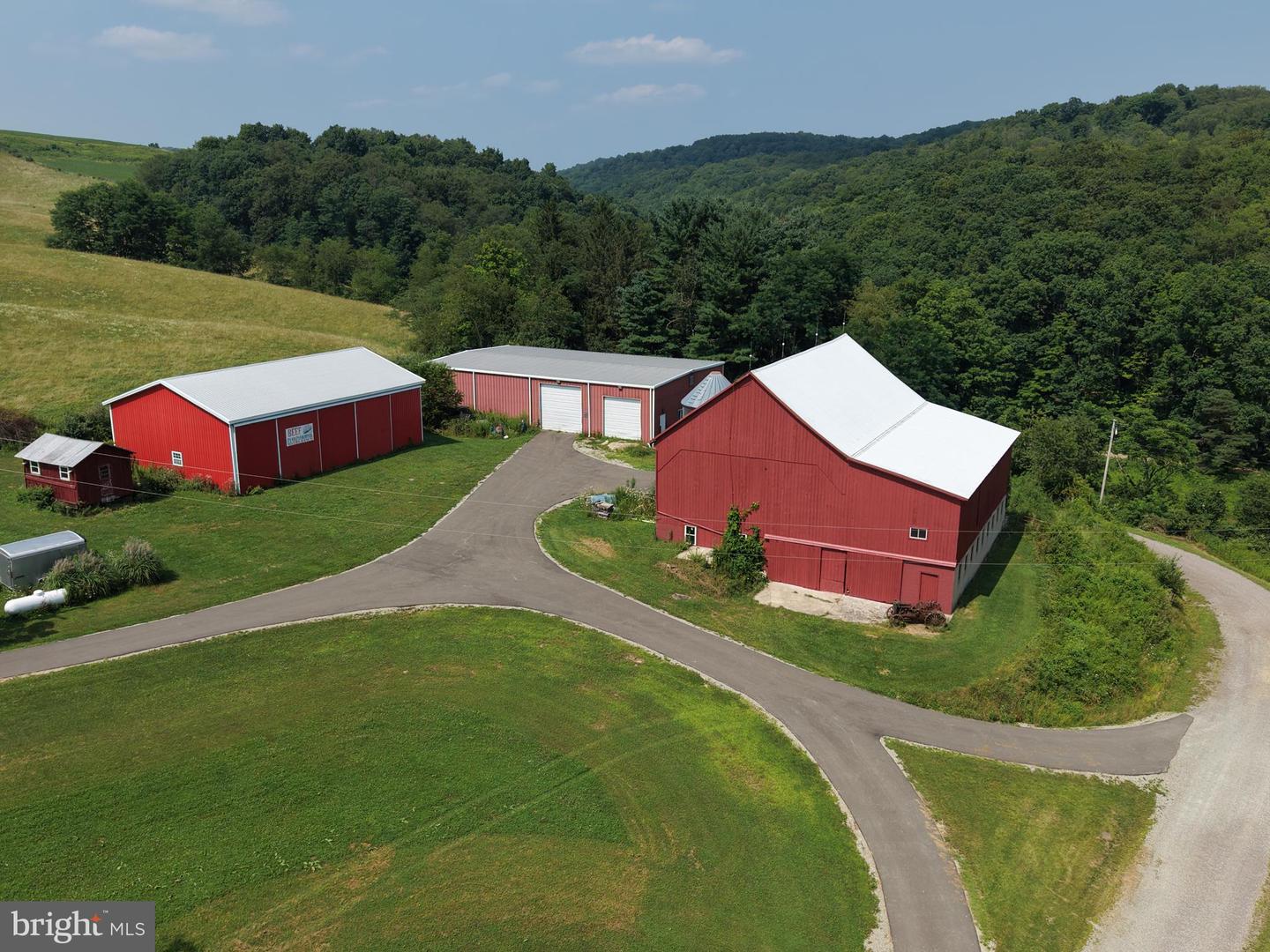 131.5+/- Acres At 361 Caney Valley Rd Property Photo 8