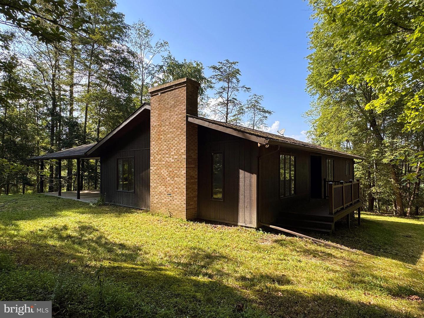 11078 Carriage Hill Rd Property Photo 1