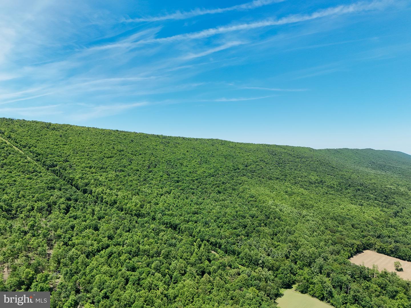 Mountain Road Property Photo 1