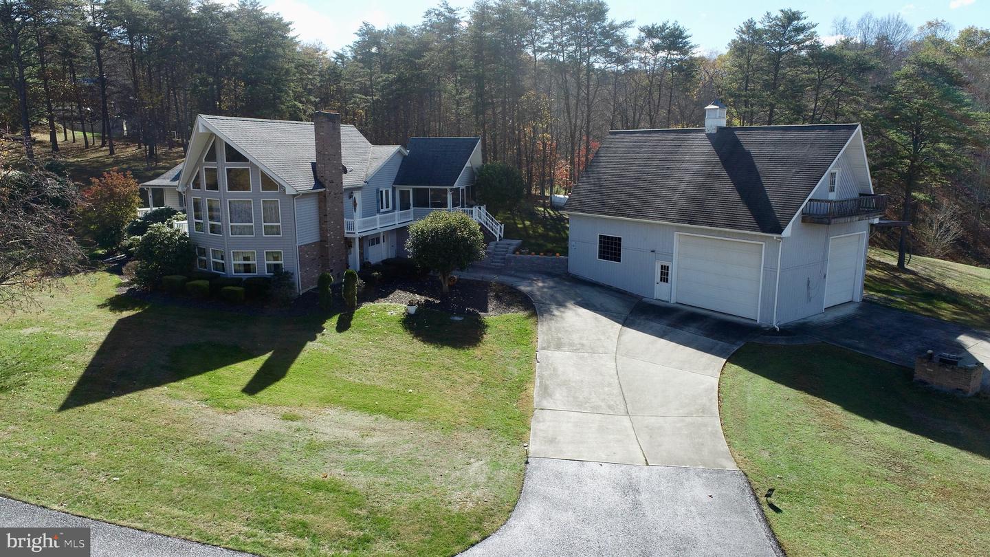 1538 Chess Club Rd Property Photo 1