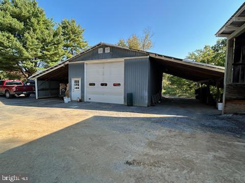 1979 Furnace Property Photo 1