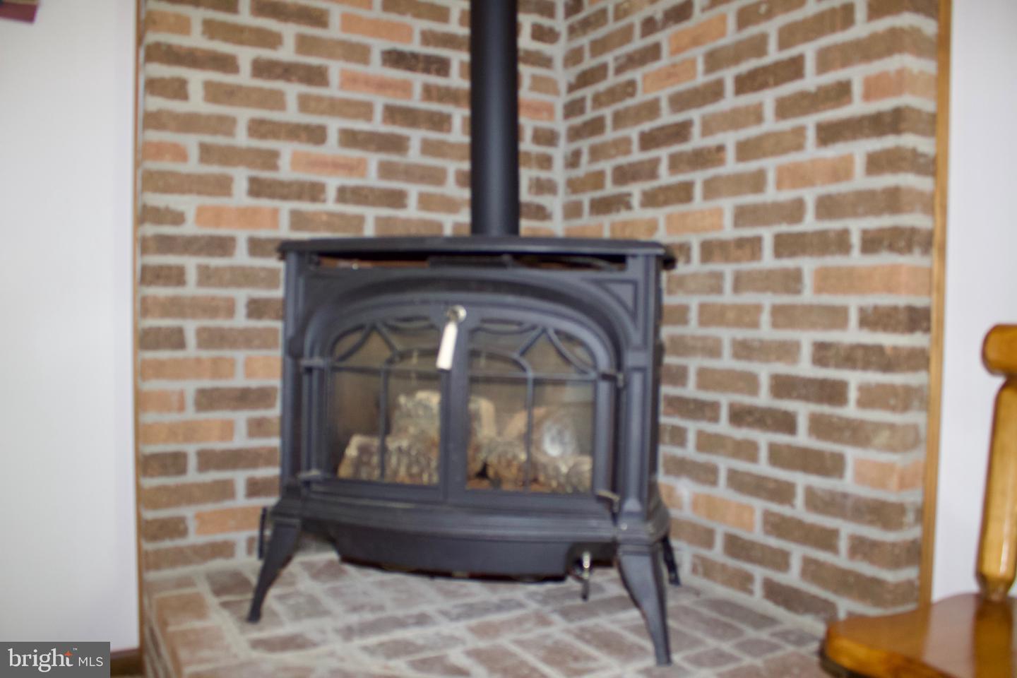 13651 Farm Ln Property Photo 11