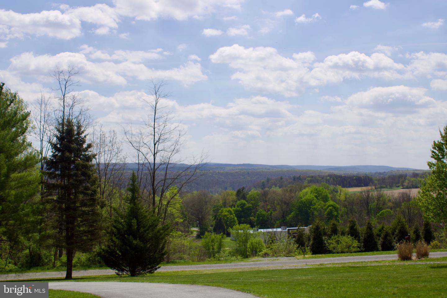 13651 Farm Ln Property Photo 32