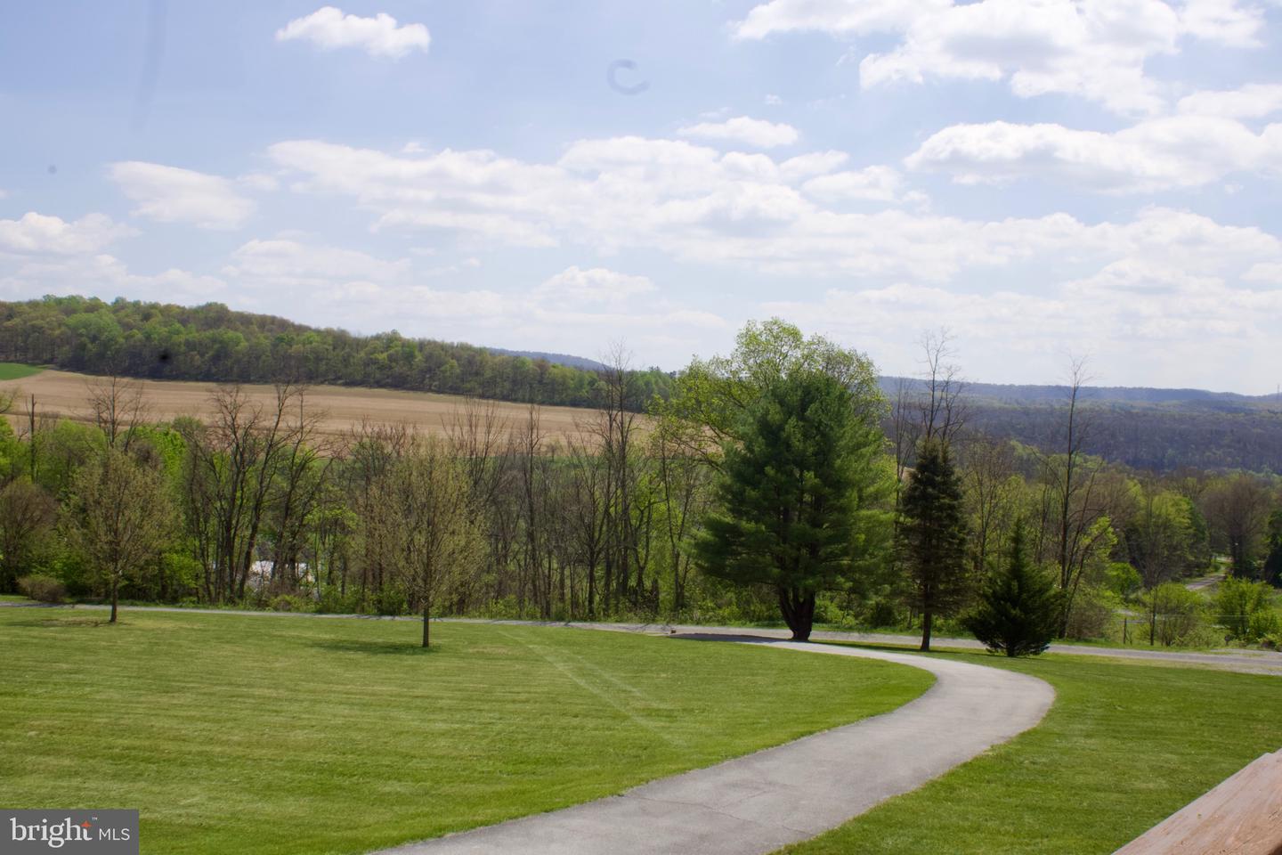 13651 Farm Ln Property Photo 34