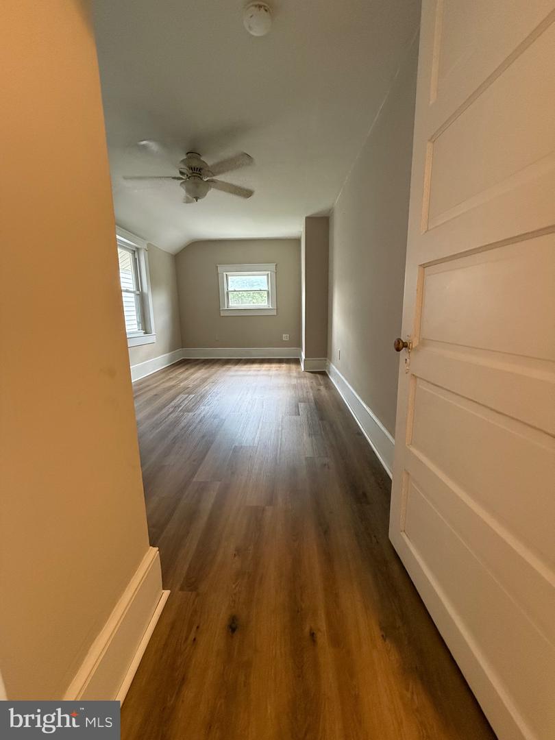 1512 Moore St Property Photo 67