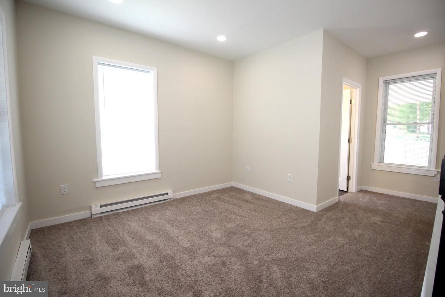 14005 Allen Property Photo 11