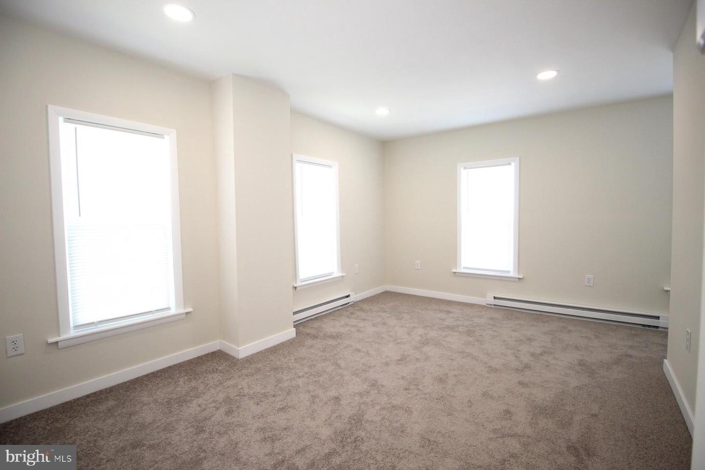 14005 Allen Property Photo 13