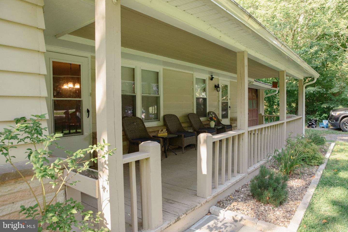 21815 Croghan Pike Property Photo 10