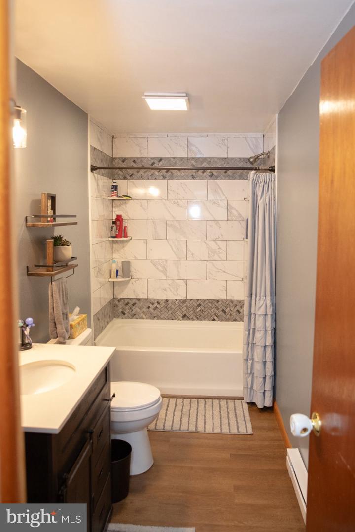 21815 Croghan Pike Property Photo 24
