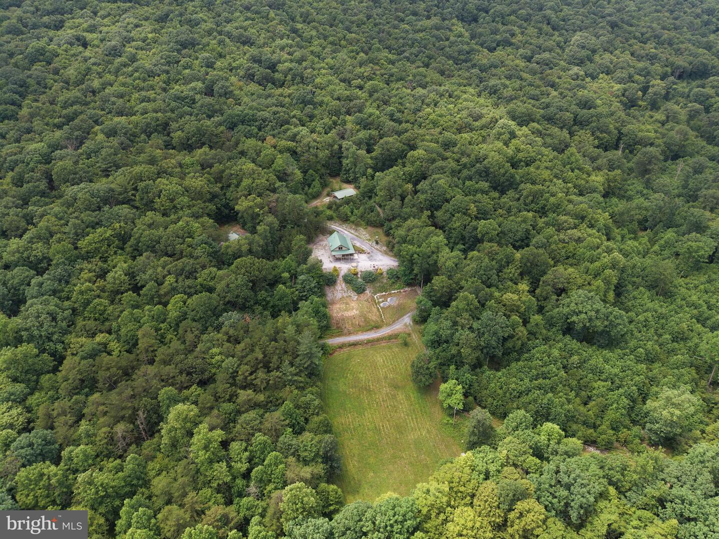 17147 Surgar Run Property Photo 2