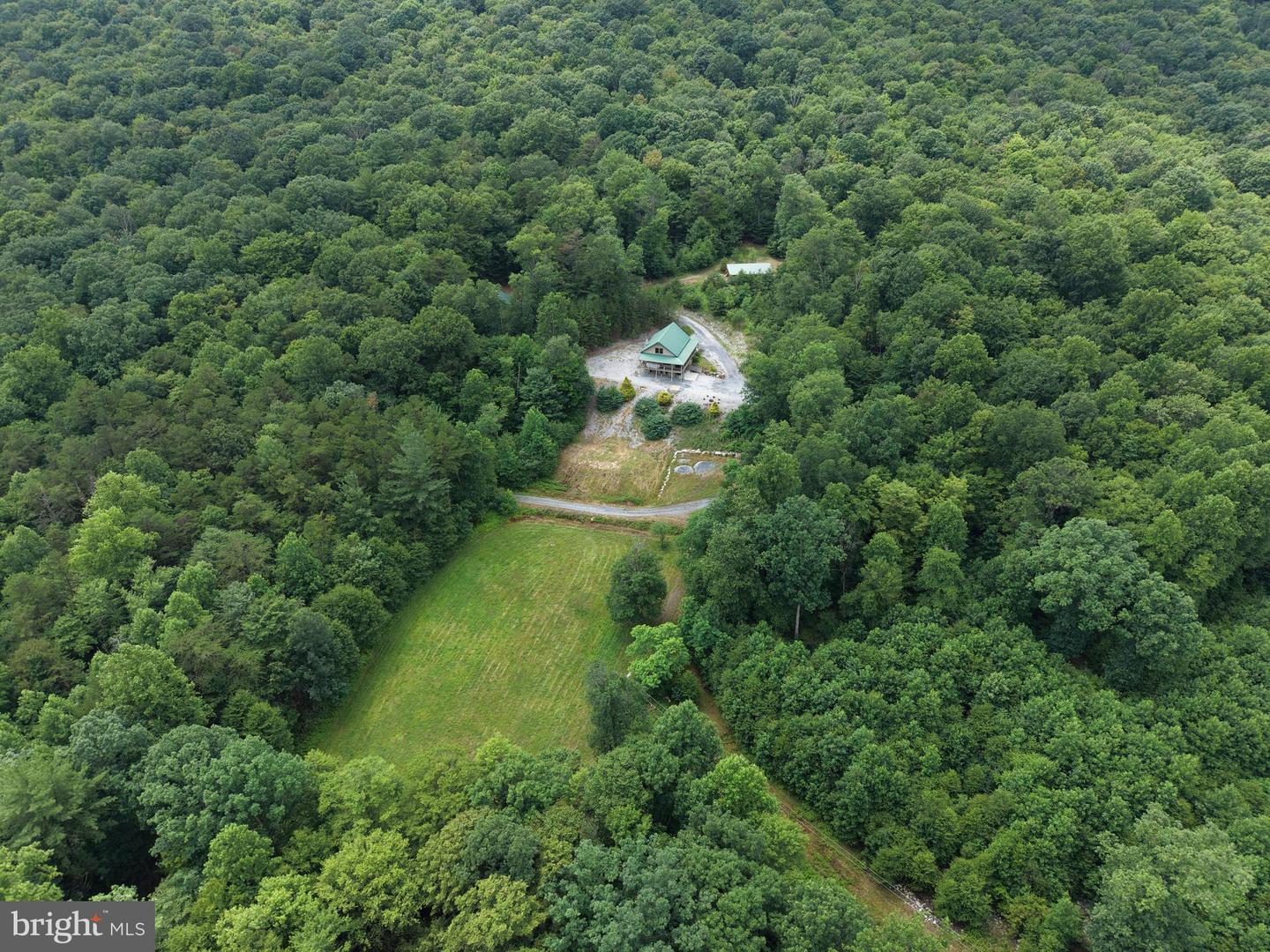 17147 Surgar Run Property Photo 11