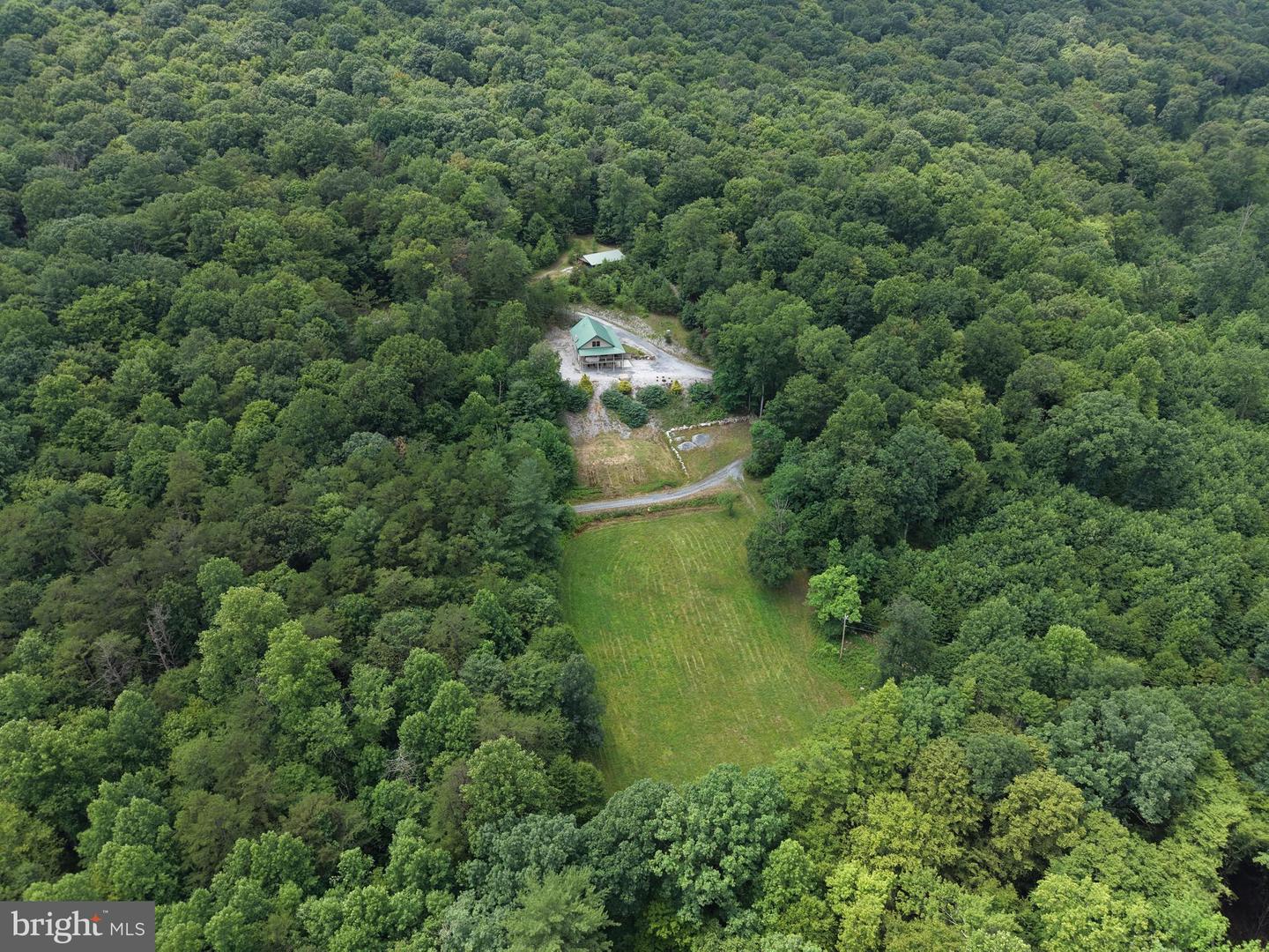17147 Surgar Run Property Photo 12
