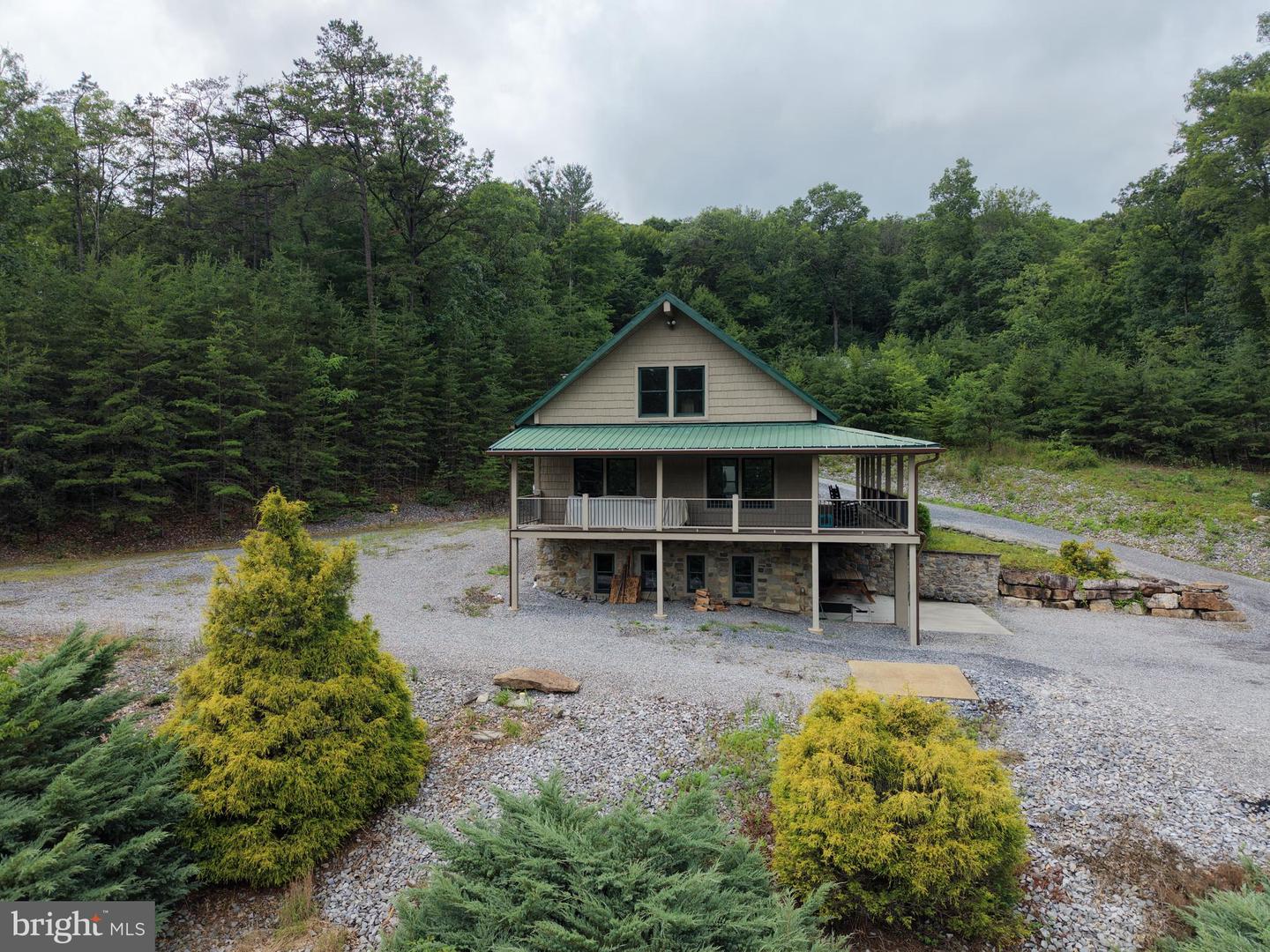 17147 Surgar Run Property Photo 24