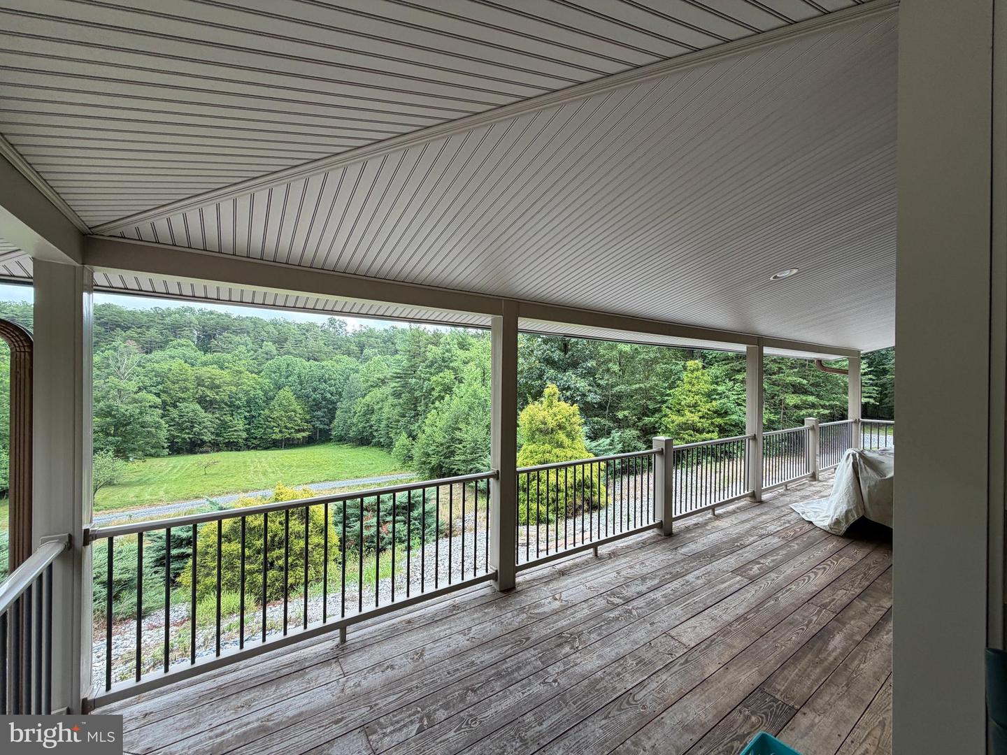 17147 Surgar Run Property Photo 46