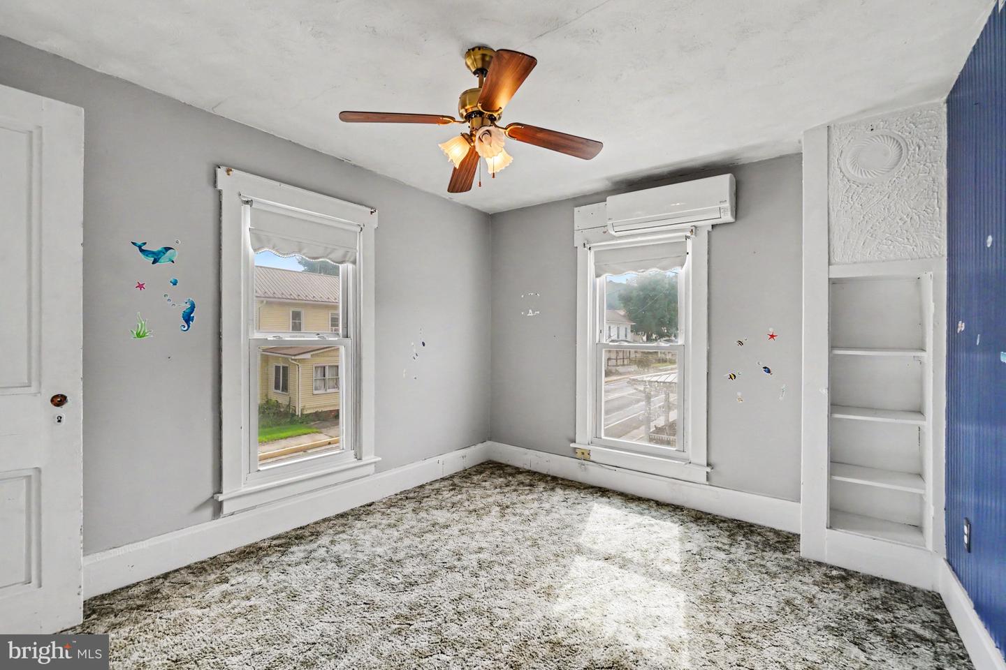 306 Ridgley St Property Photo 17