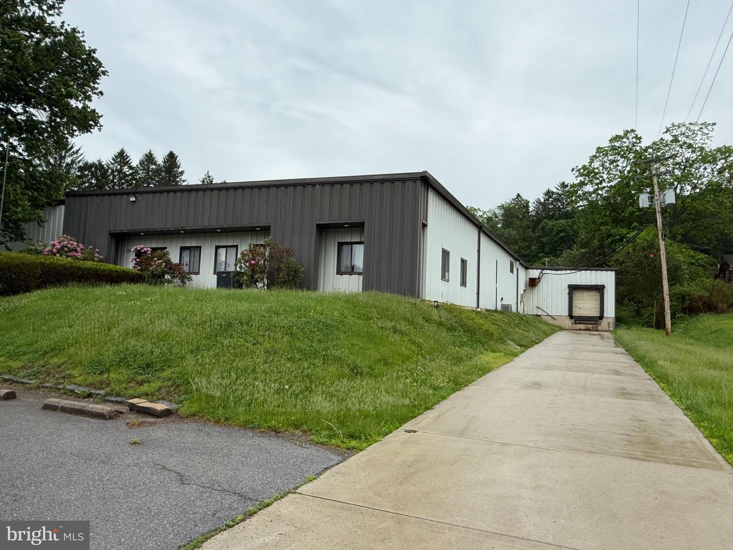 530 King St Property Photo 2