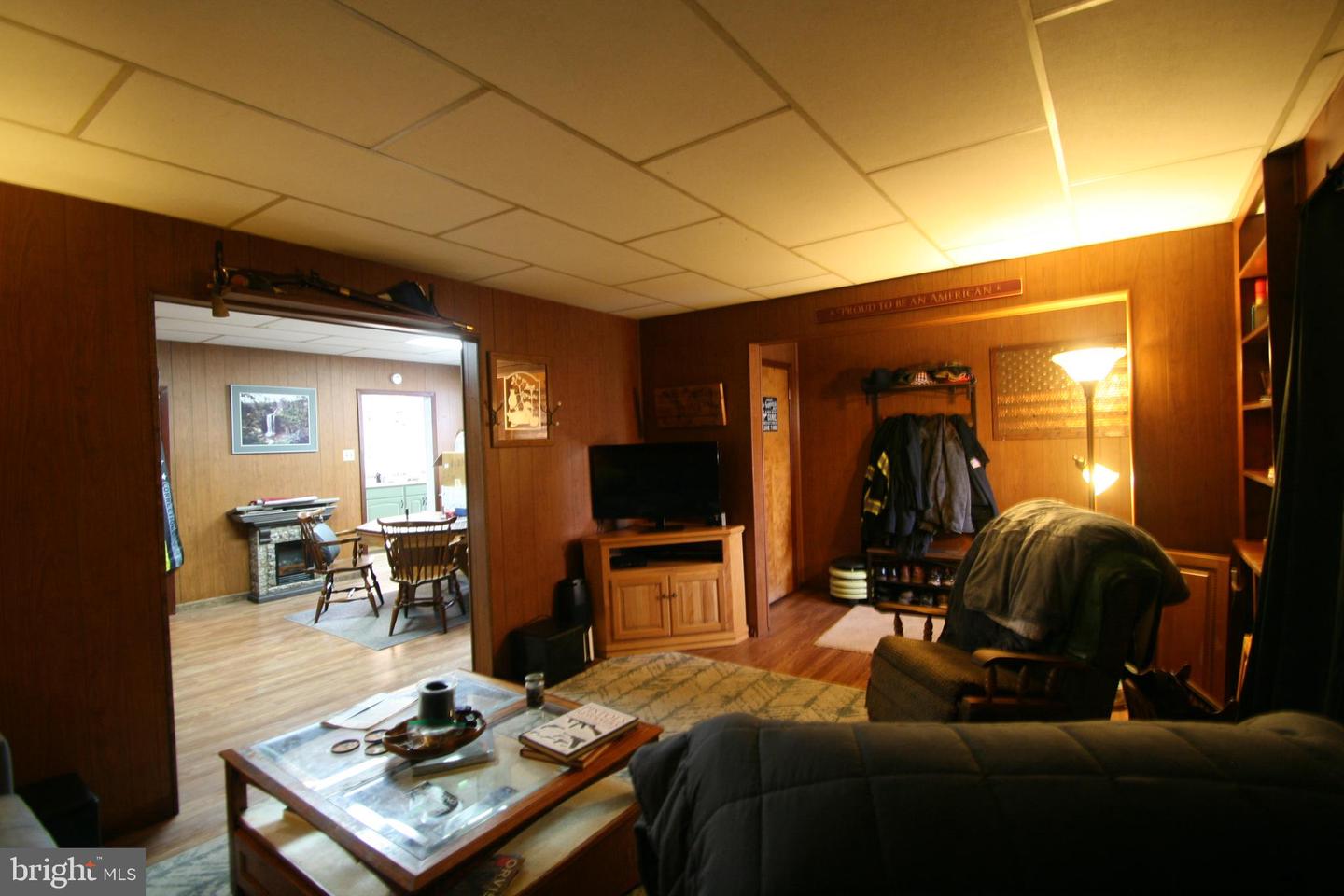 1107 Pike St Property Photo 6