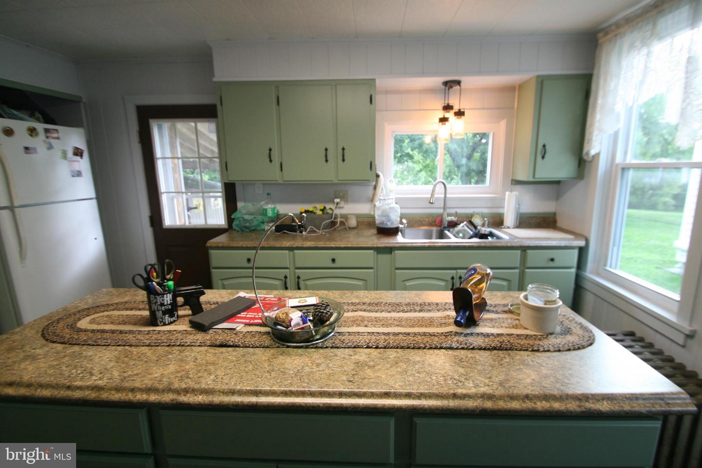 1107 Pike St Property Photo 13