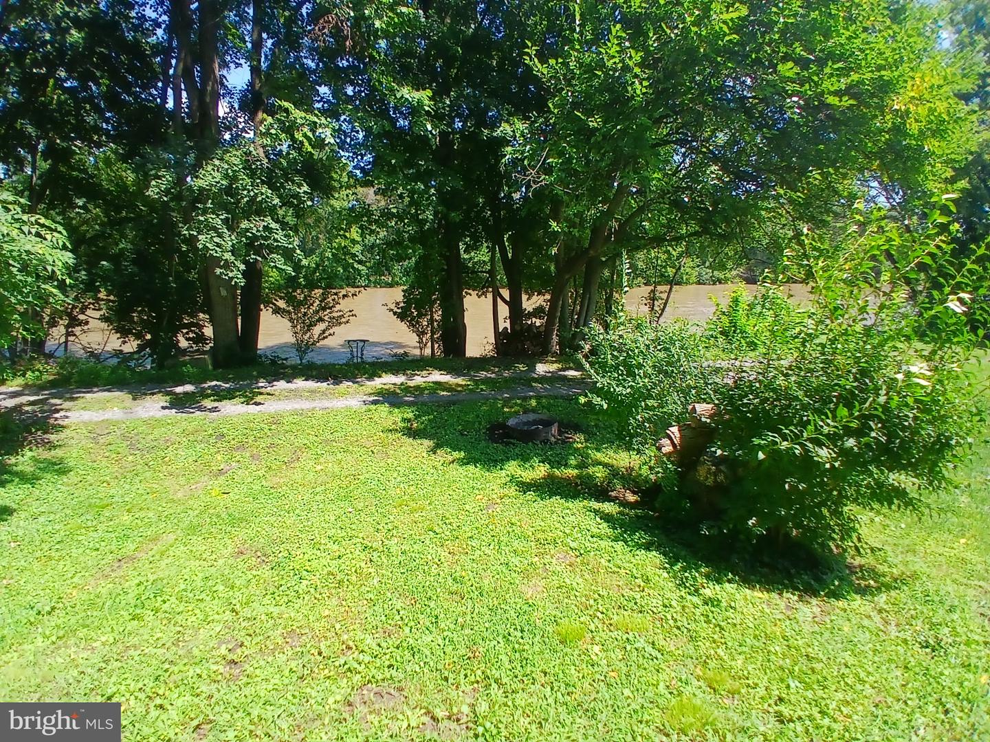 1107 Pike St Property Photo 34