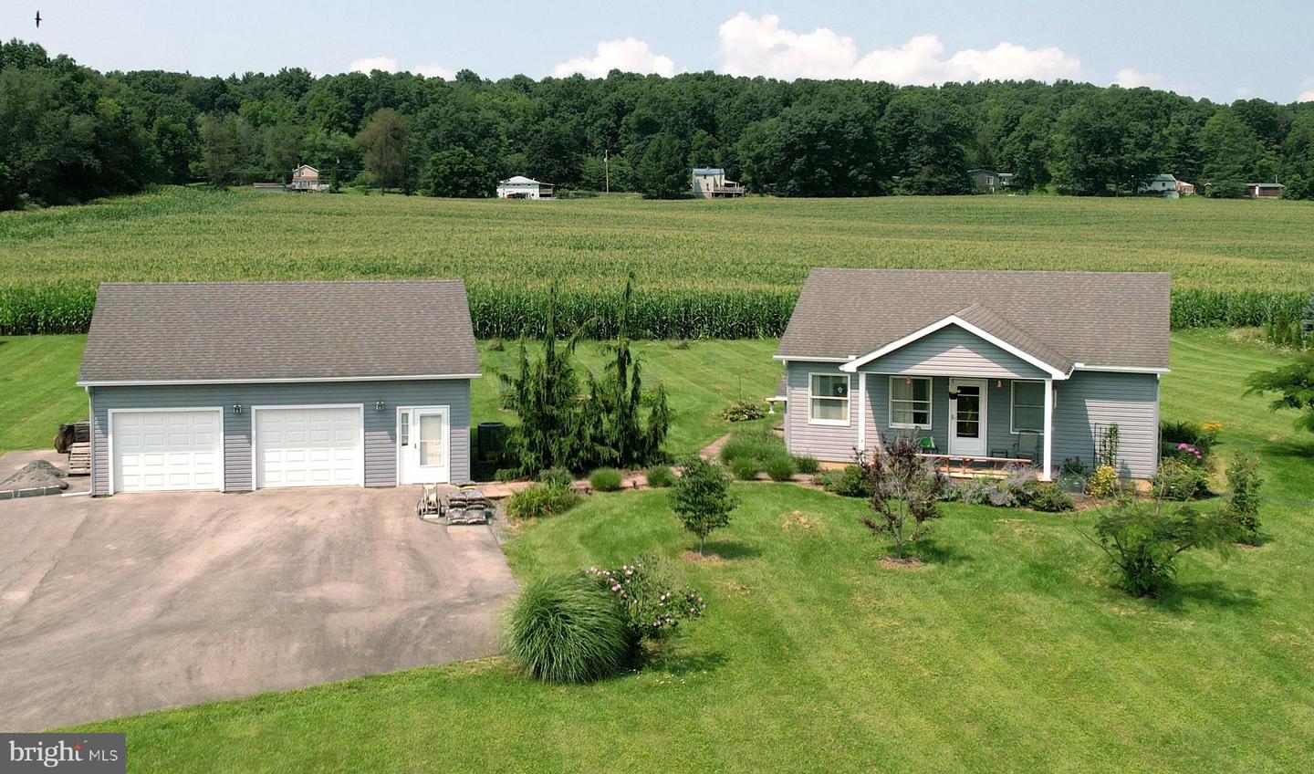 5445 Lucy Ln Property Photo 1
