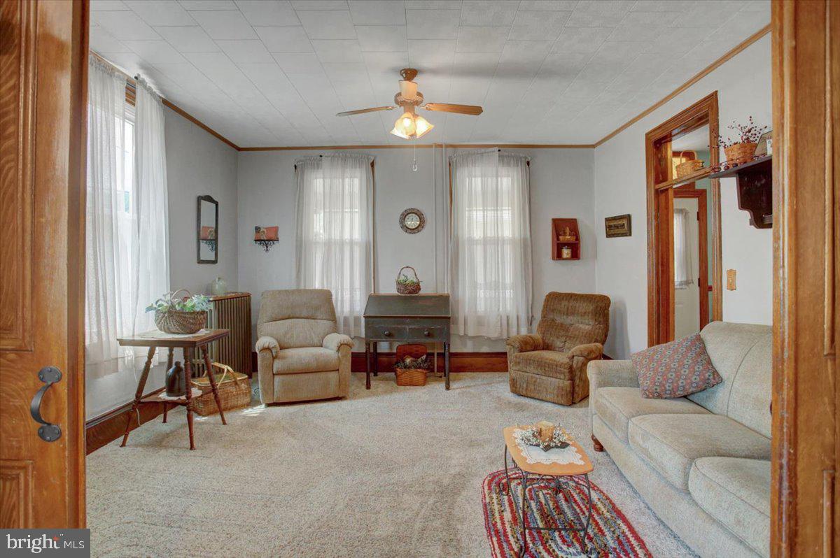 20499 Main St Property Photo 45
