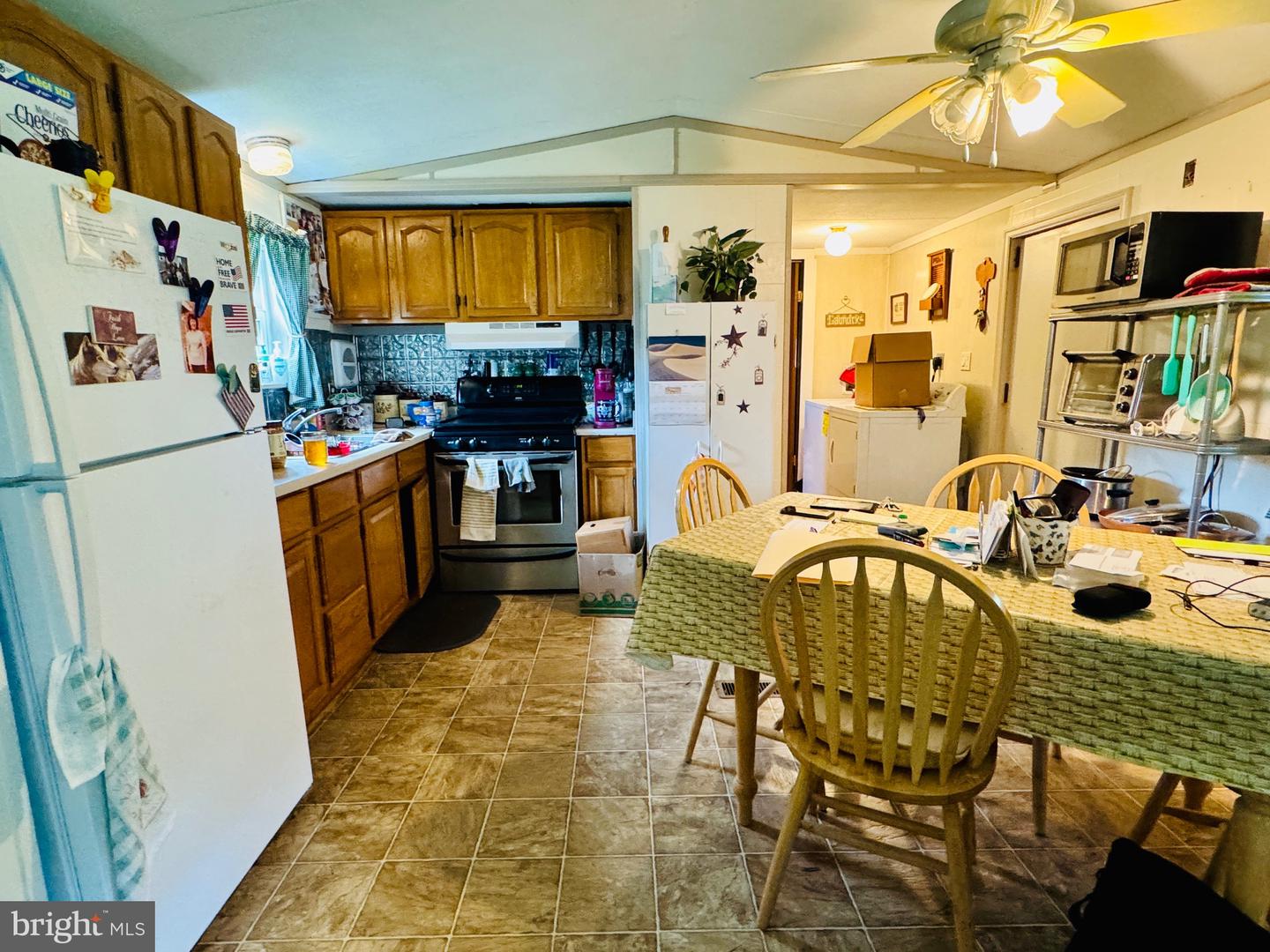 4976 Dungarvin Rd Property Photo 11