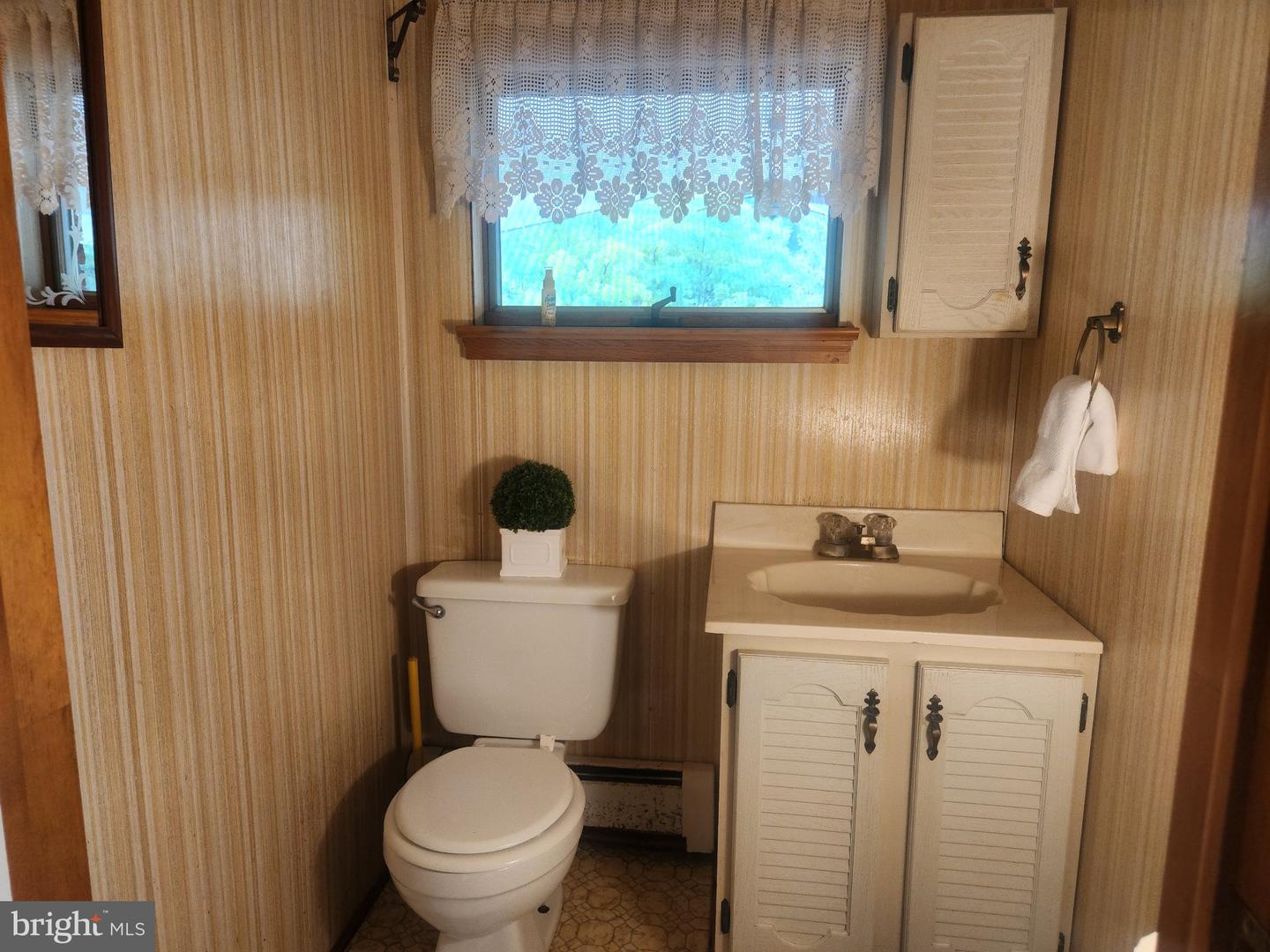 17059 Smith Valley Rd Property Photo 18