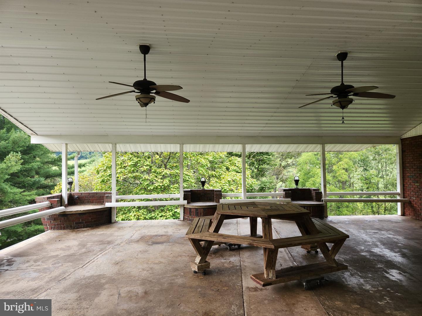 17059 Smith Valley Rd Property Photo 48