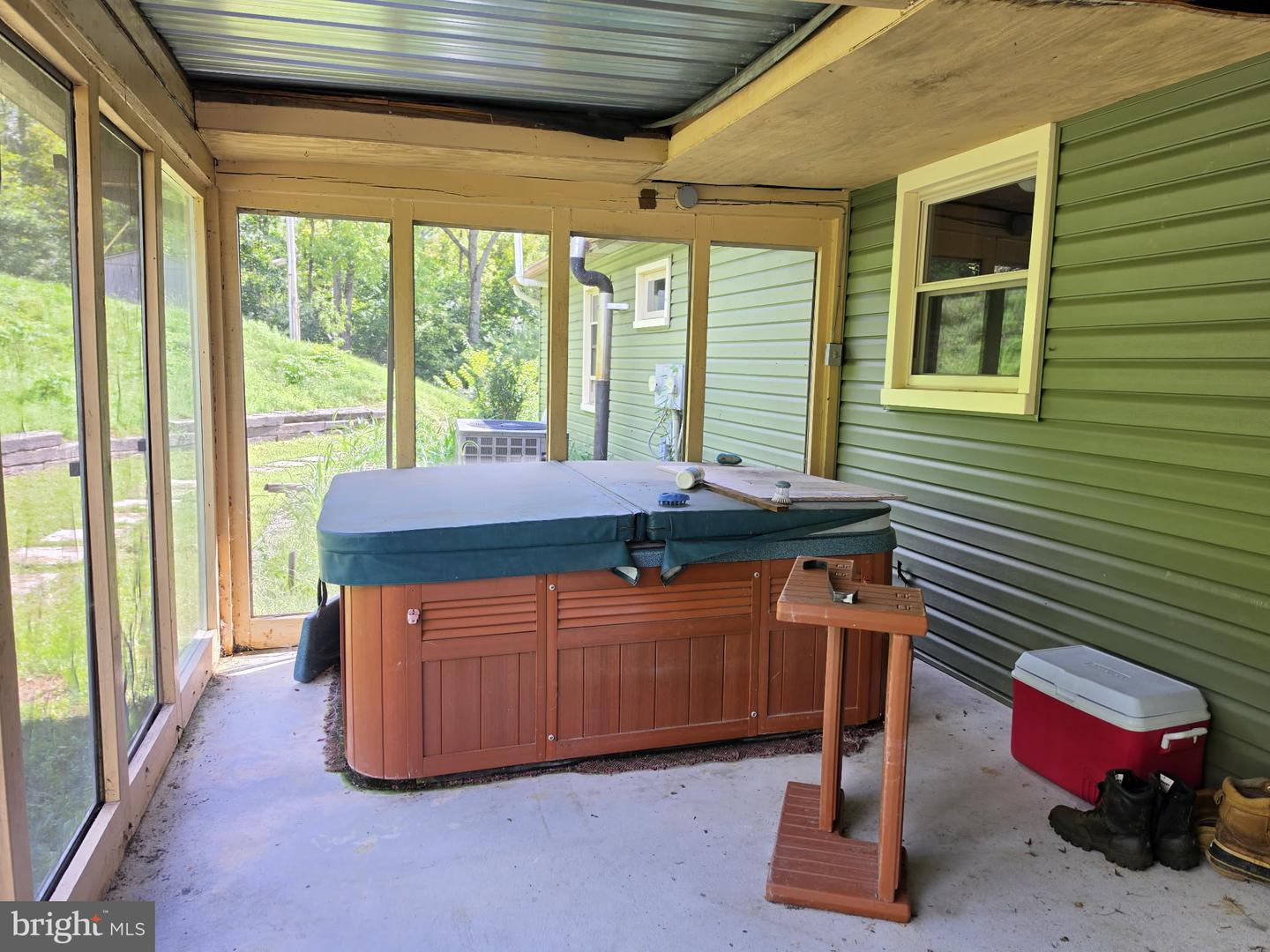 9760 Hunter Ln Property Photo 24
