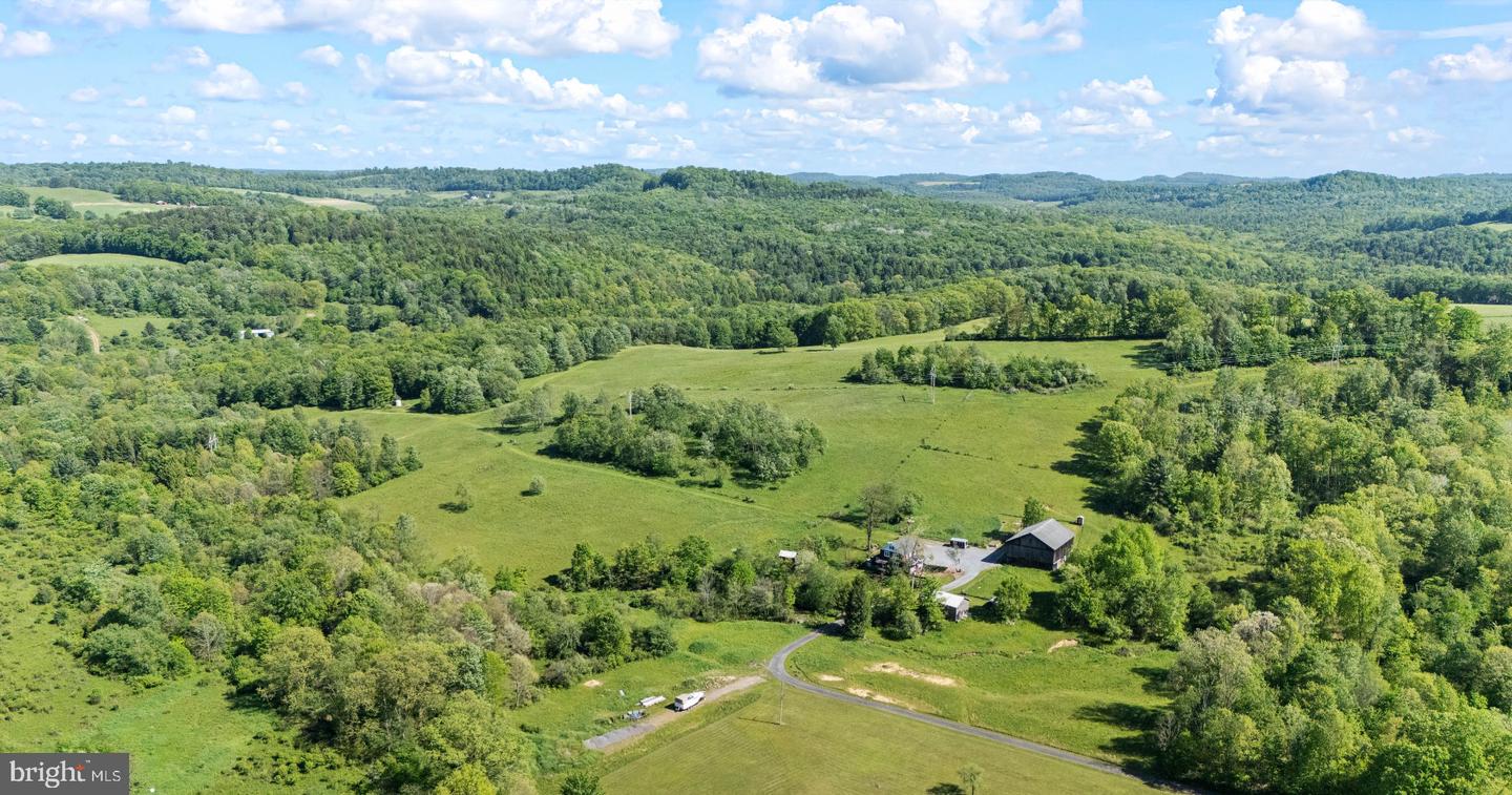 225 Honey Hollow Ranch Rd W Property Photo 15