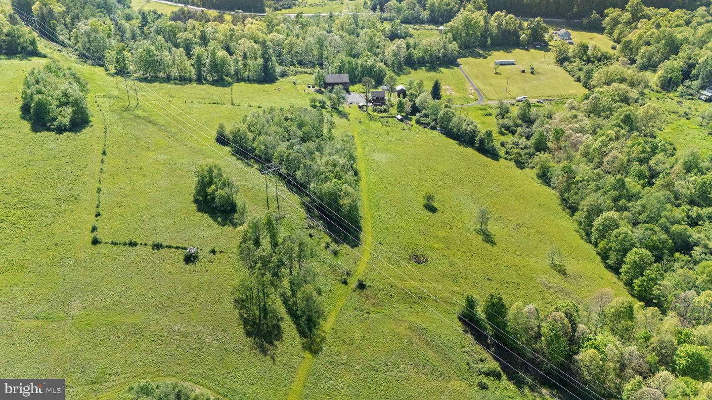 225 Honey Hollow Ranch Rd W Property Photo 38