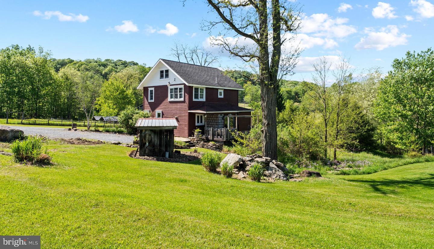 225 Honey Hollow Ranch Rd W Property Photo 56