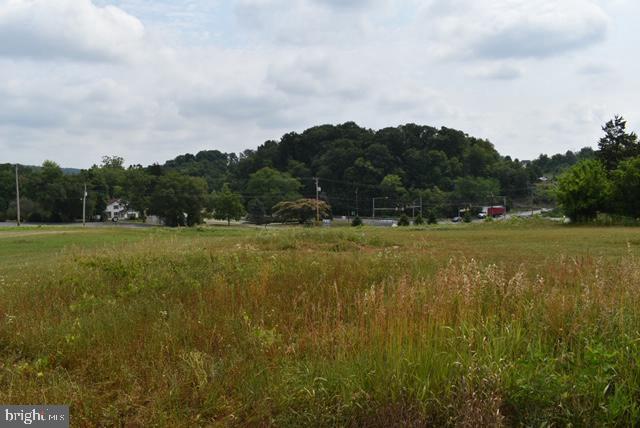 Us Route 22/322 & Rt. 35 Kauffman Ln Property Photo 14