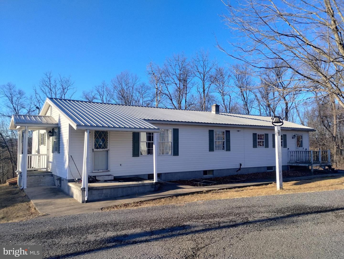 490 Kauffman Hill Rd Property Photo