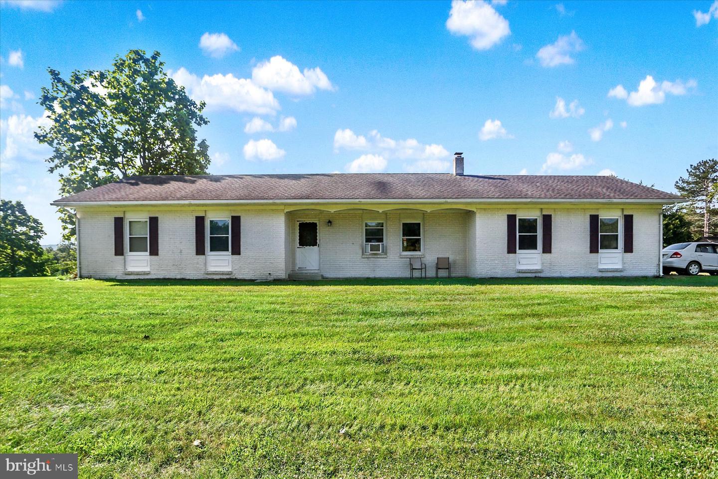 1814 Fairground Rd Property Photo 1