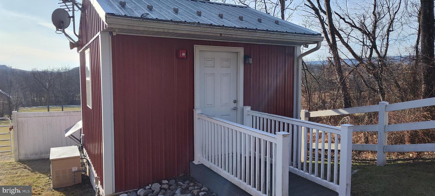 1339 Spruce Hill Rd Property Photo 40